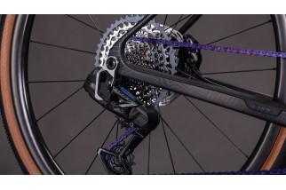 CUBE NUROAD C:62 EXC CARBON´N´CRISSCROSS