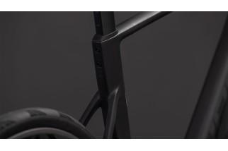 CUBE LITENING AIR C:68X RACE BLACKLINE