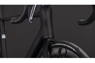 CUBE LITENING AIR C:68X RACE BLACKLINE