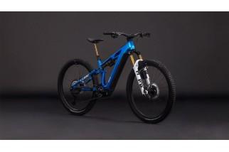 CUBE STEREO HYBRID ONE44 HPC AT 800 ACTIONTEAM