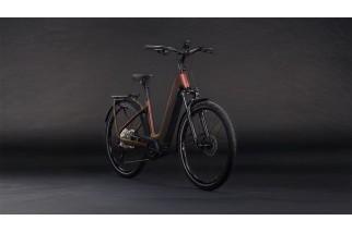 CUBE KATHMANDU HYBRID PRO 800 SUNGLOW´N´CHROME EASY ENTRY