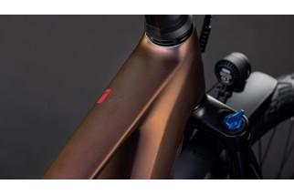 CUBE KATHMANDU HYBRID PRO 800 SUNGLOW´N´CHROME