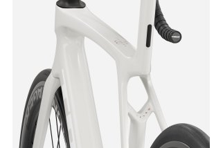 Doctorbike MADONE SL 6 GEN 8 - ERA WHITE