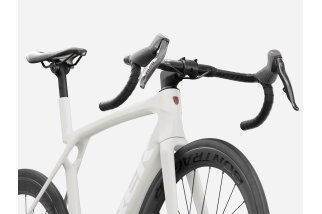 TREK MADONE SL 6 AXS GEN 8 - ERA WHITE - 5