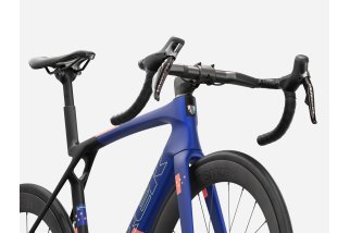 MADONE SL 7 GEN 8 - MATTE COBALT BLUE/TREK BLACK/LIVING CORAL - 5