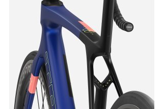 MADONE SL 6 AXS GEN 8 - MATTE COBALT BLUE/TREK BLACK/LIVING CORAL - 4