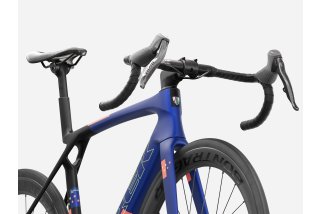 MADONE SL 6 AXS GEN 8 - MATTE COBALT BLUE/TREK BLACK/LIVING CORAL - 5