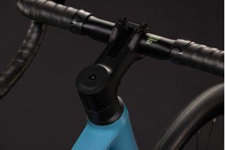 Doctorbike CUBE ATTAIN PRO SURFBLUE´N´BLACK