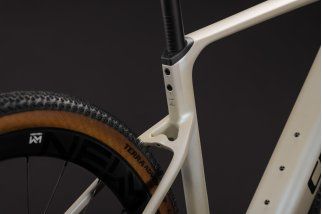Doctorbike CUBE NUROAD HYBRID C:62 SLX 400X GLINTSAND´N´BLACK