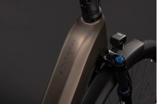 Doctorbike CUBE TOURING HYBRID PRO 800 METALLICUMBRA´N´BLACK - EASY ENTRY