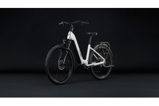 Doctorbike CUBE TOURING HYBRID ONE 600 METALLICWHITE´N´CHROME - EASY ENTRY