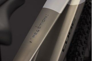 Doctorbike CUBE REACTION HYBRID ONE 720 PEARLSILVER´N´CHROME