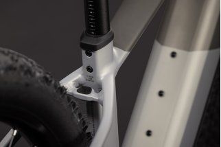 Doctorbike CUBE REACTION HYBRID ONE 720 PEARLSILVER´N´CHROME
