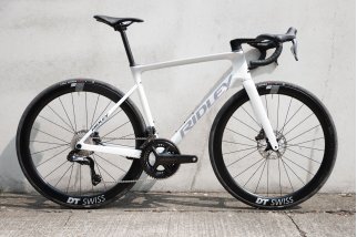 Doctorbike RIDLEY FALCN 105 2X12 - PEARL WHITE (19) + SILVER (0) (2026)