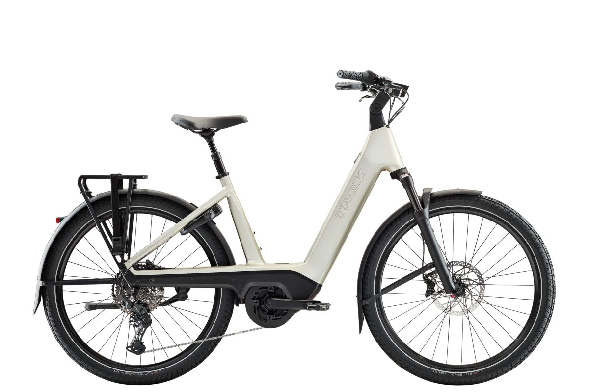 Doctorbike CHARTER+ 5 R10 800WH LOWSTEP - LUNAR SILVER