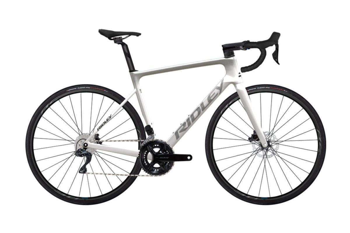 Doctorbike RIDLEY FALCN 105 DI2 - PEARL WHITE (19) + SILVER (0) (2026) Doctorbike RIDLEY FALCN 105 DI2 - PEARL WHITE (19) + SILVER (0) (2026)