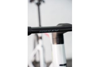 Doctorbike RIDLEY NOAH FAST RED AXS - PEARL WHITE (2027)